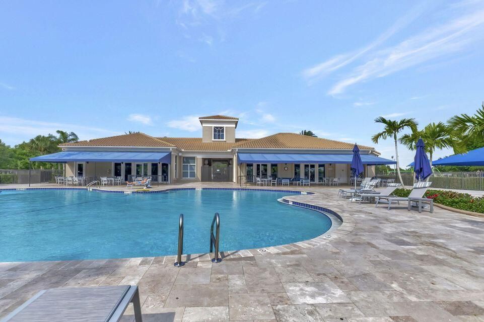 待售: $1,295,000 (4 贝兹, 4 浴室, 3756 平方英尺)