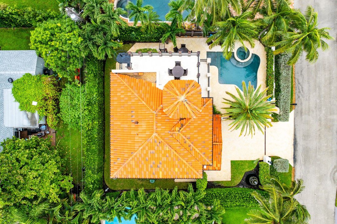 На продажу: $3,250,000 (4 спален, 3 ванн, 2346 Квадратных фут)