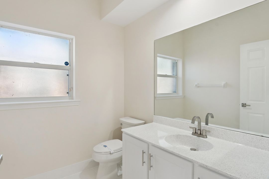 Active With Contract: $584,900 (4 beds, 2 baths, 2279 Square Feet)