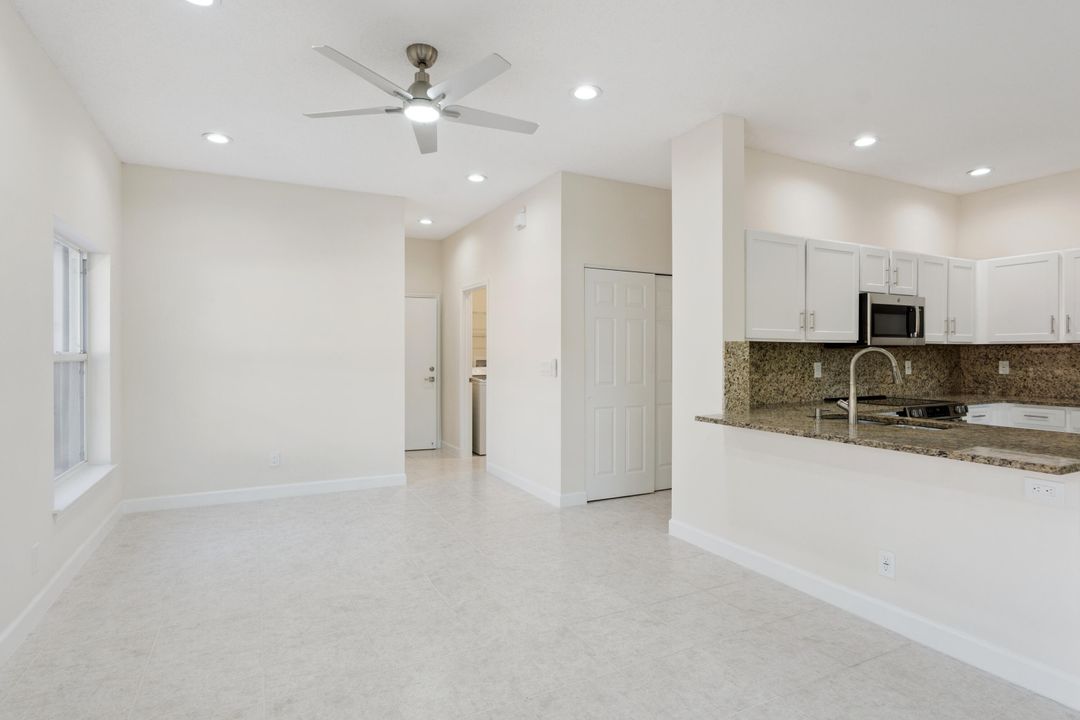 Active With Contract: $584,900 (4 beds, 2 baths, 2279 Square Feet)