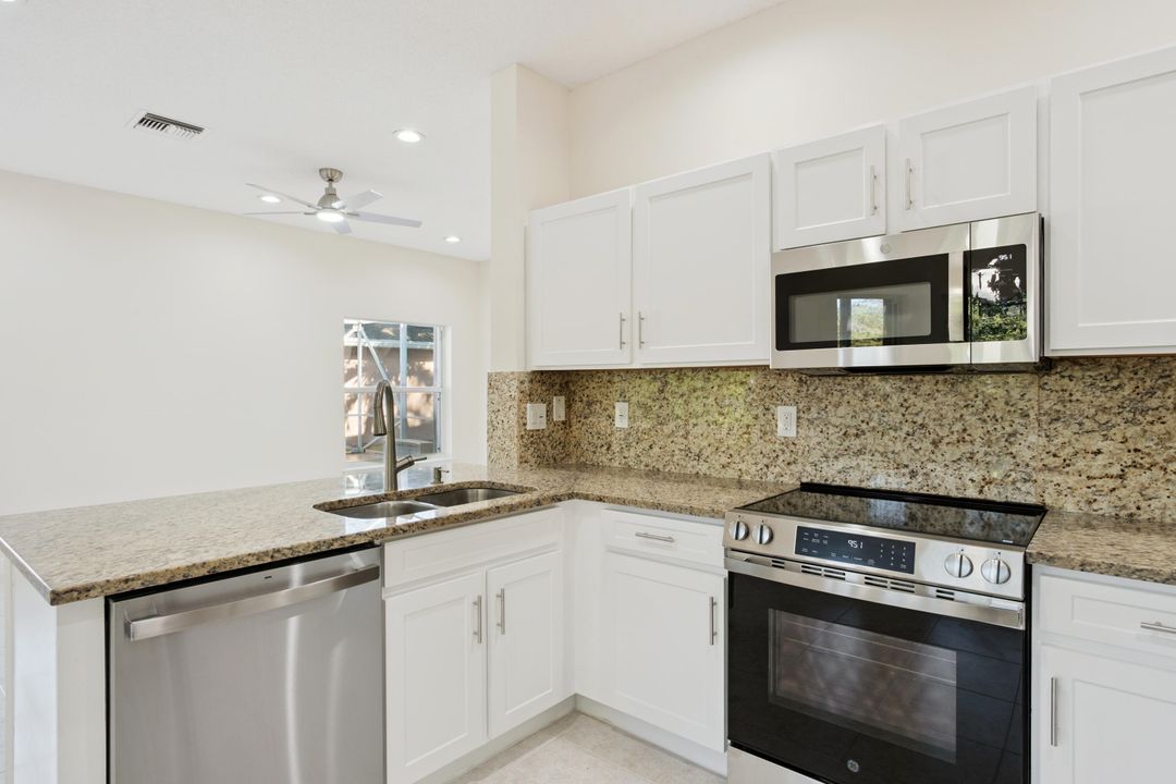 Active With Contract: $584,900 (4 beds, 2 baths, 2279 Square Feet)