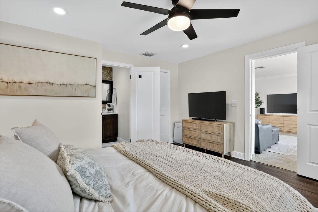 Под контрактом: $499,900 (3 спален, 2 ванн, 1188 Квадратных фут)