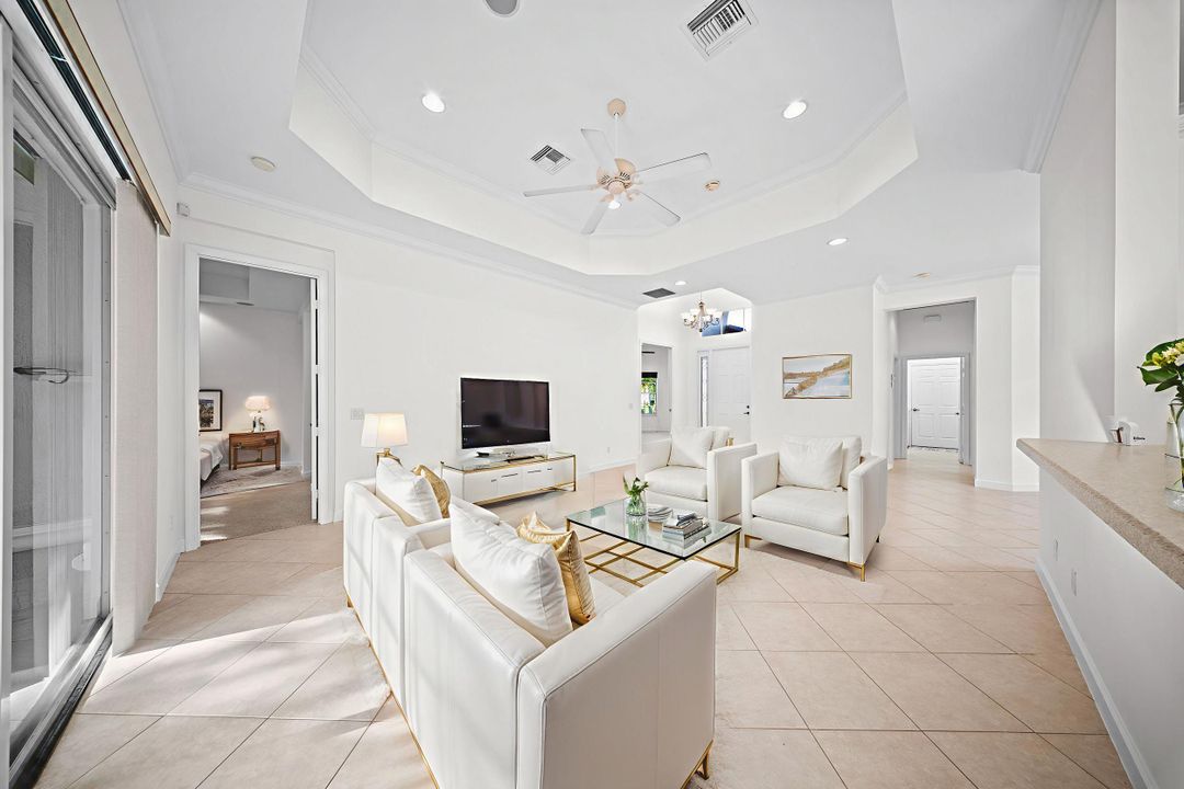 Active With Contract: $3,400 (3 beds, 2 baths, 1782 Square Feet)