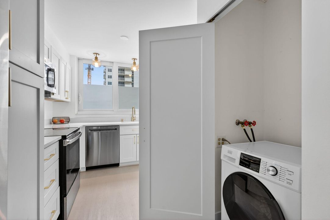 En Venta: $659,000 (2 camas, 2 baños, 1570 Pies cuadrados)