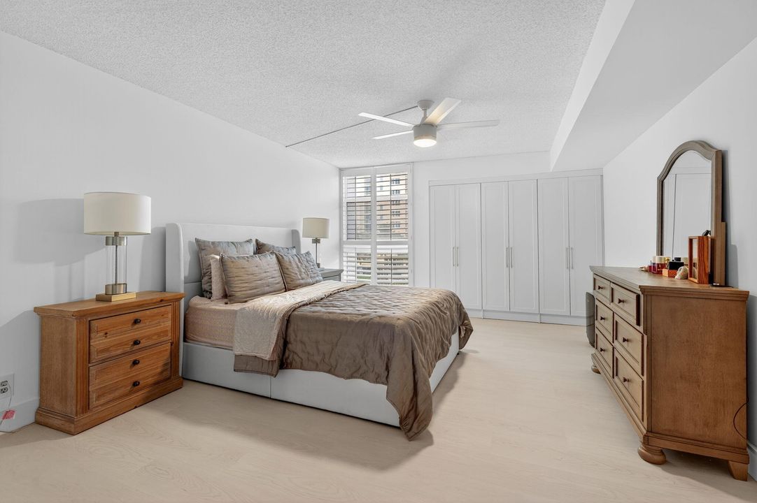 En Venta: $659,000 (2 camas, 2 baños, 1570 Pies cuadrados)