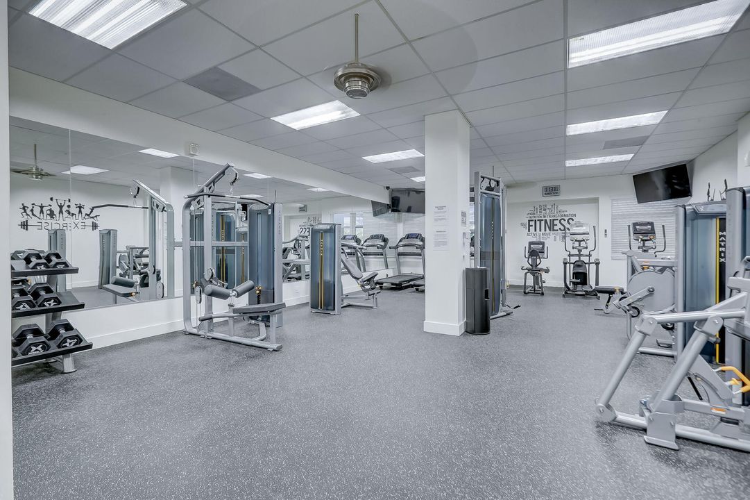 En Venta: $659,000 (2 camas, 2 baños, 1570 Pies cuadrados)