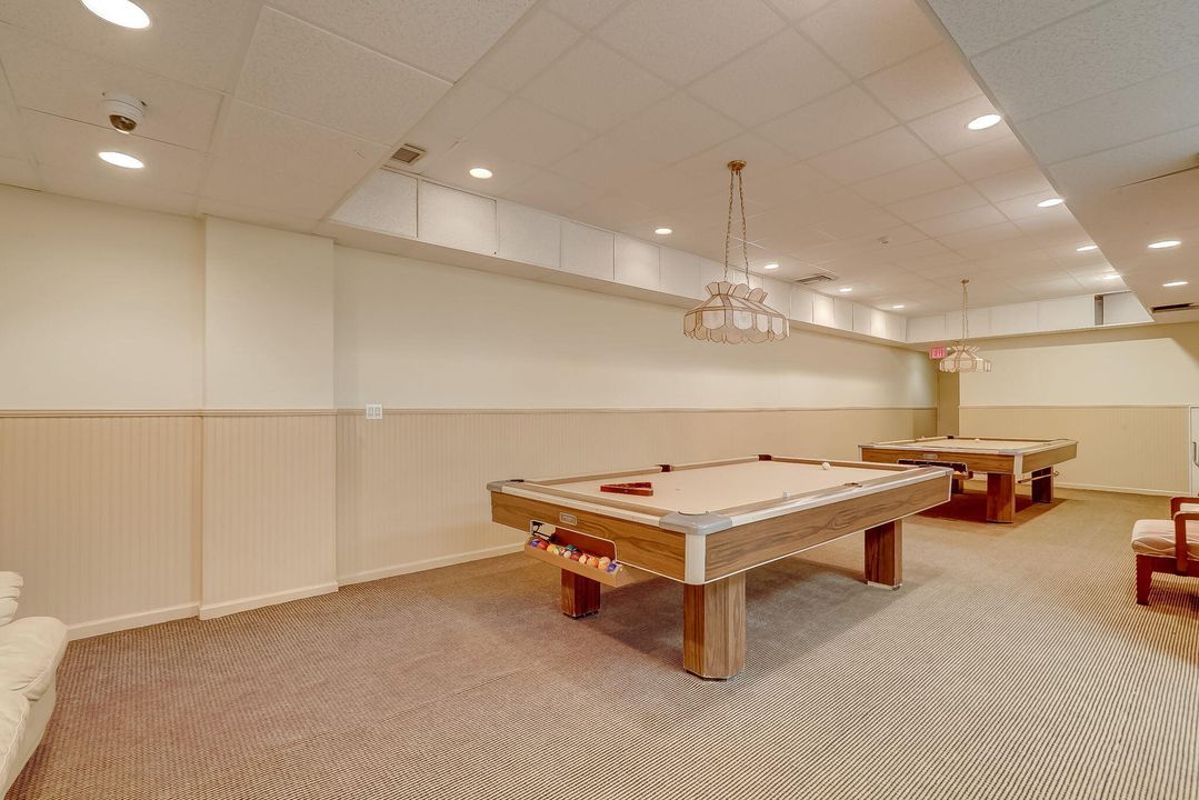 En Venta: $659,000 (2 camas, 2 baños, 1570 Pies cuadrados)