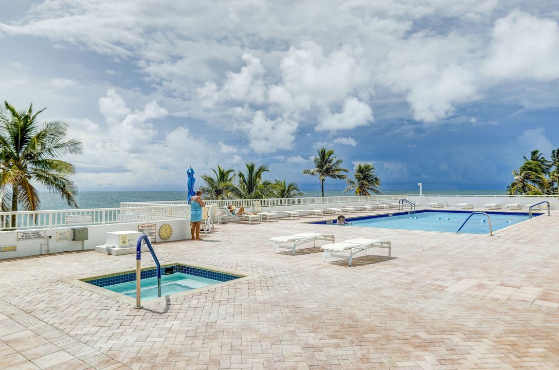 En Venta: $659,000 (2 camas, 2 baños, 1570 Pies cuadrados)