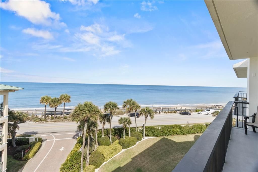 For Rent: $8,500 (2 beds, 2 baths, 1600 Square Feet)