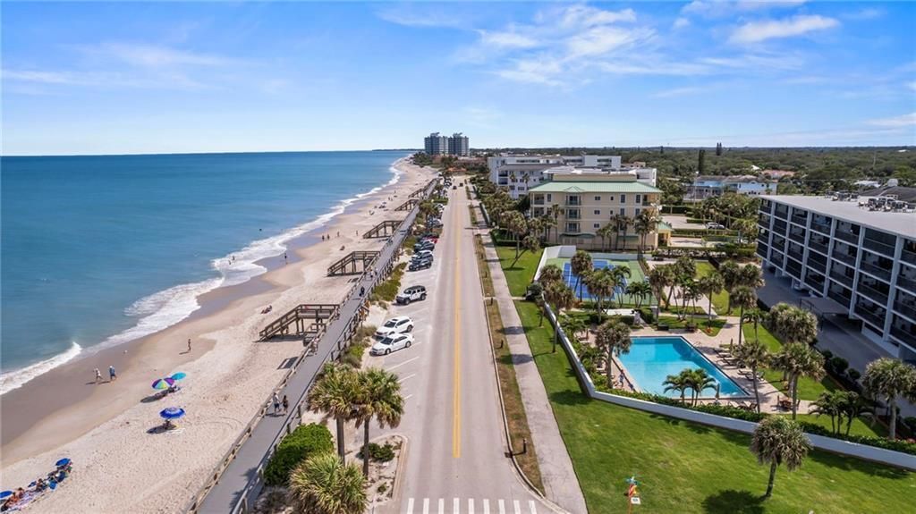 For Rent: $8,500 (2 beds, 2 baths, 1600 Square Feet)