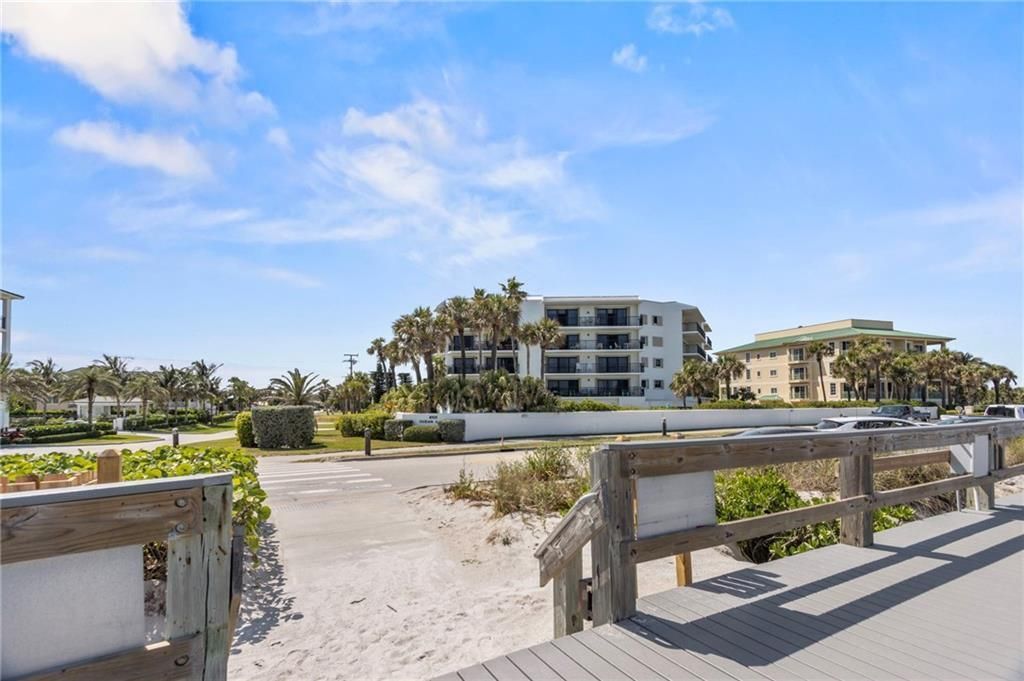 For Rent: $8,500 (2 beds, 2 baths, 1600 Square Feet)