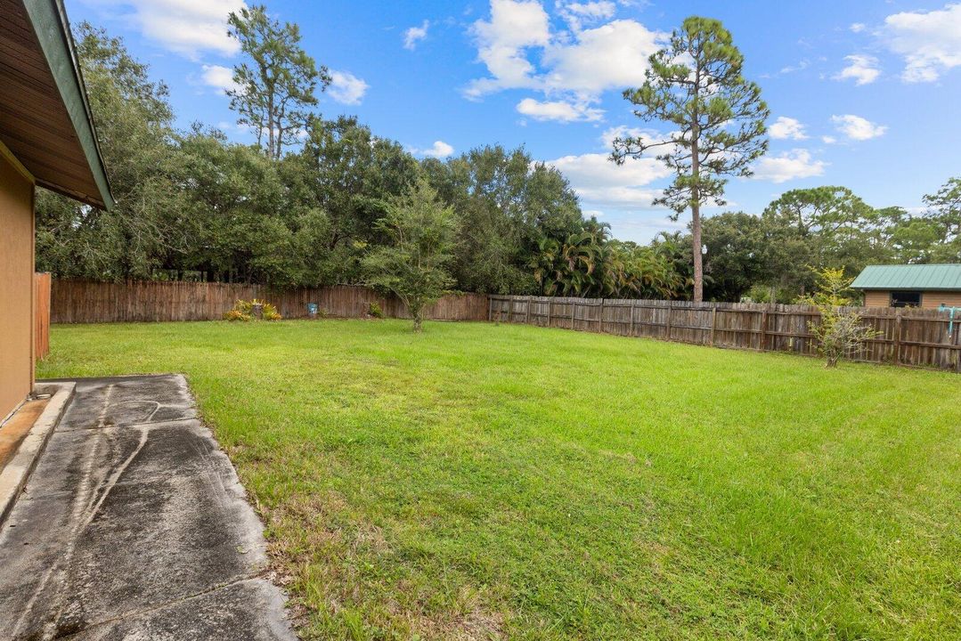 На продажу: $790,000 (3 спален, 2 ванн, 1854 Квадратных фут)