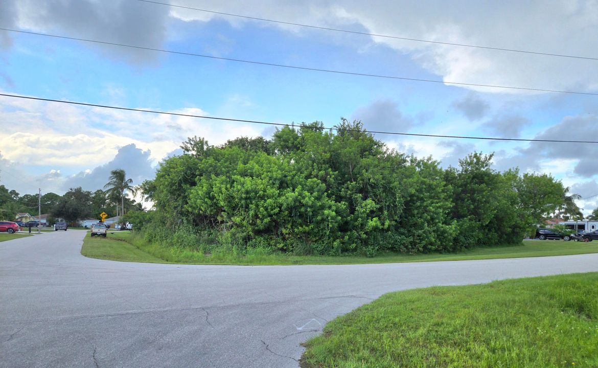 待售: $189,000 (0 贝兹, 0 浴室, 0 平方英尺)