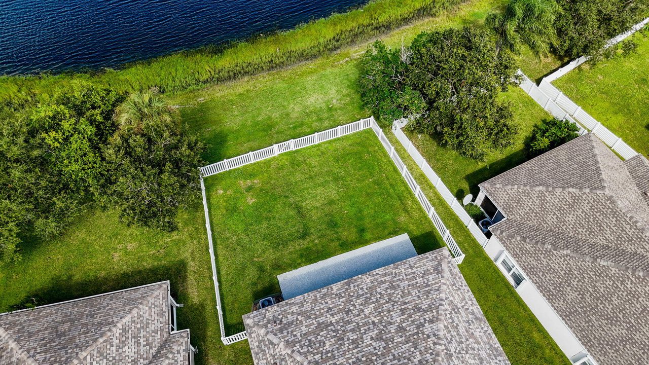 For Sale: $315,000 (3 beds, 2 baths, 1620 Square Feet)