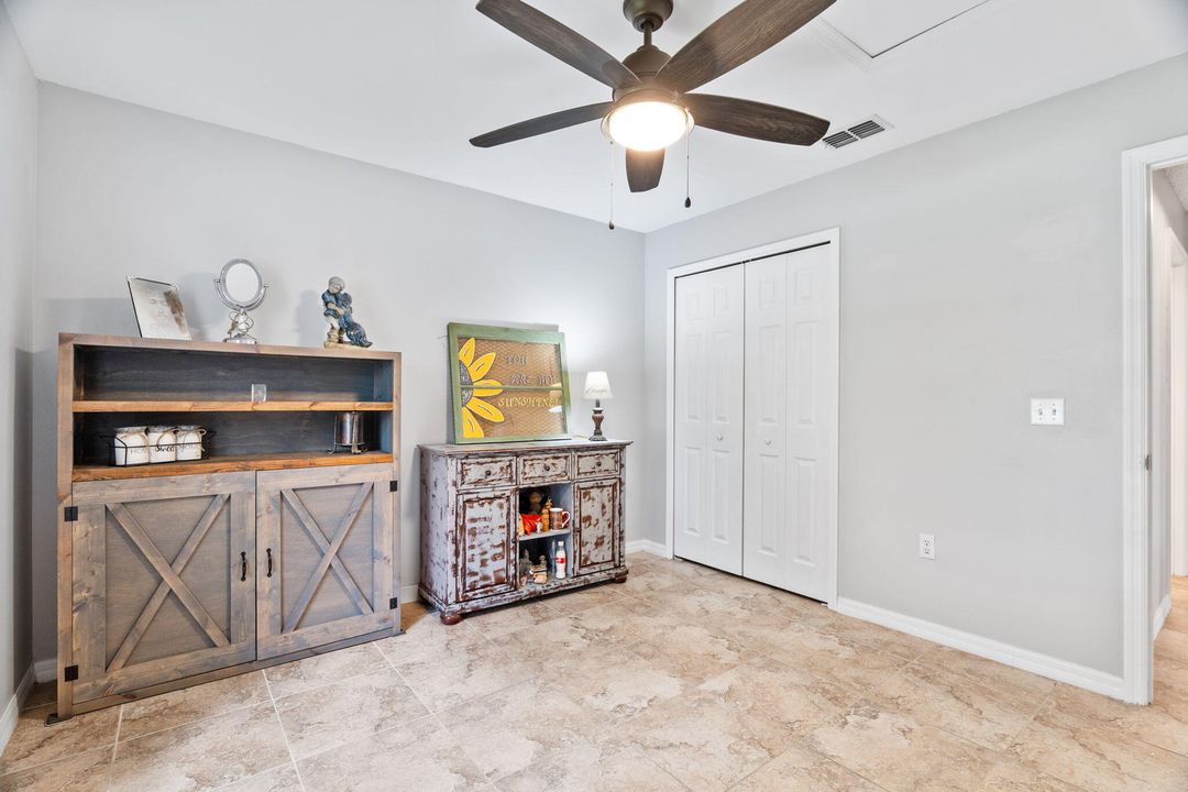For Sale: $315,000 (3 beds, 2 baths, 1620 Square Feet)