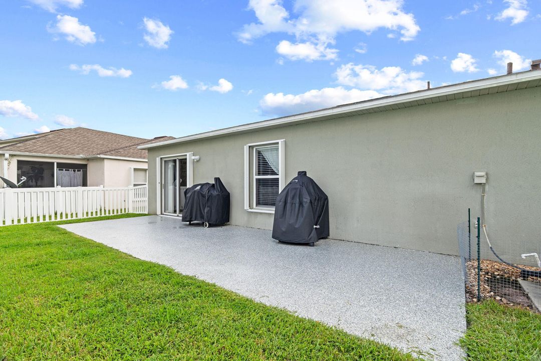 For Sale: $315,000 (3 beds, 2 baths, 1620 Square Feet)