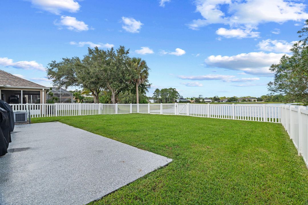 For Sale: $315,000 (3 beds, 2 baths, 1620 Square Feet)