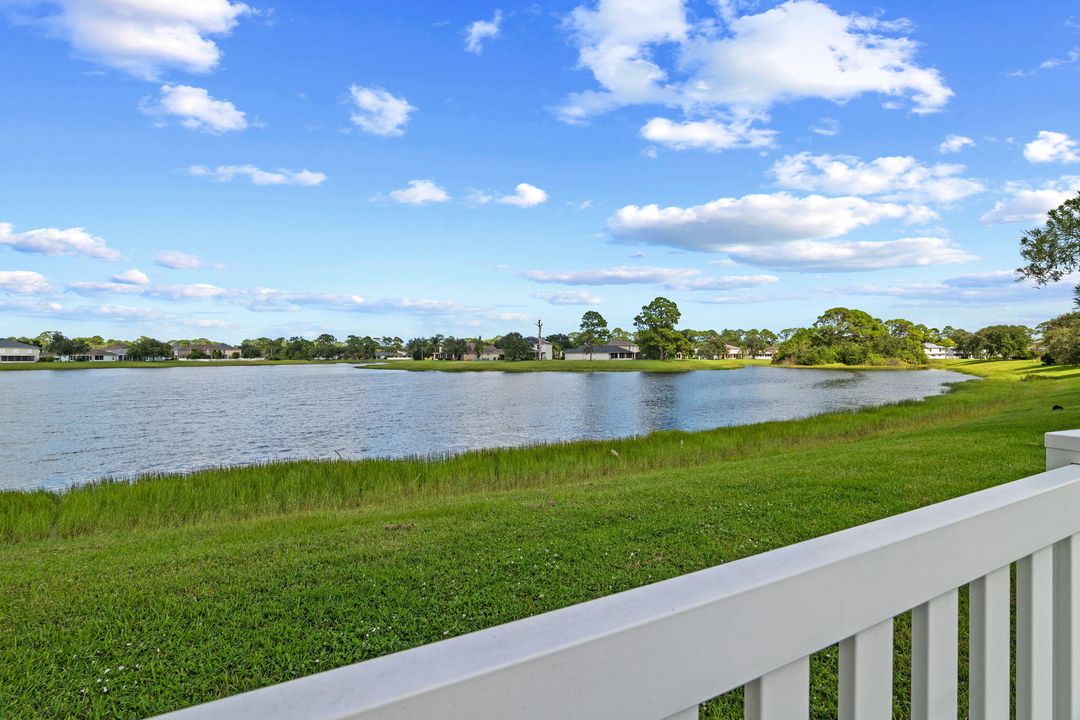 For Sale: $315,000 (3 beds, 2 baths, 1620 Square Feet)