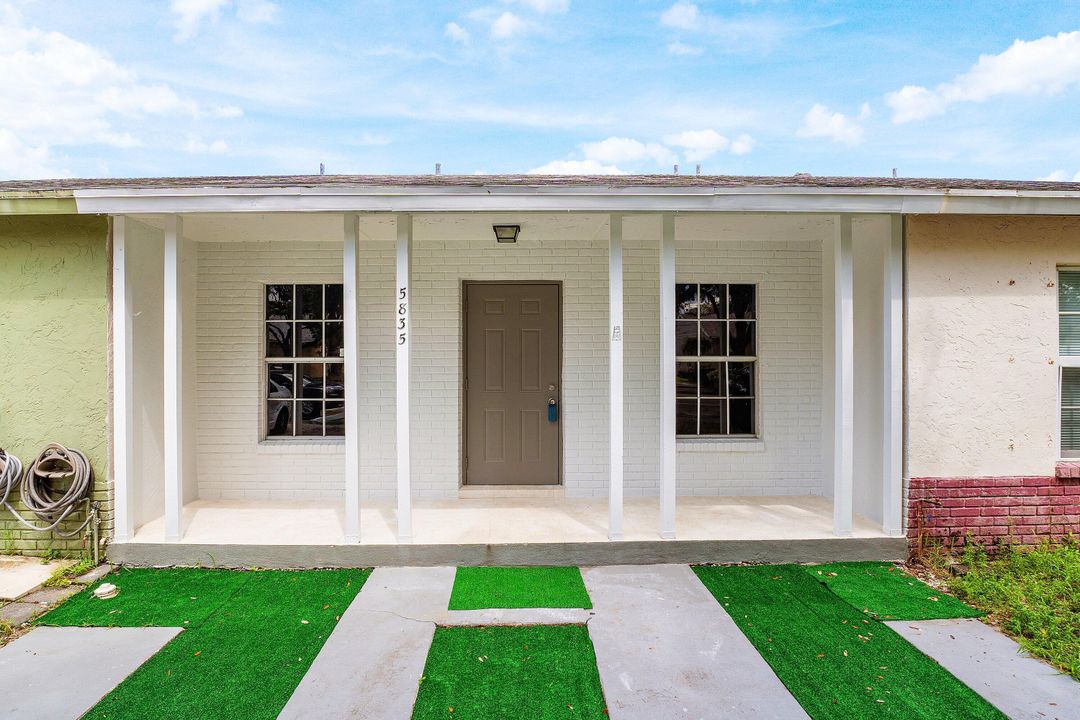 Recently Sold: $275,000 (2 beds, 1 baths, 840 Square Feet)