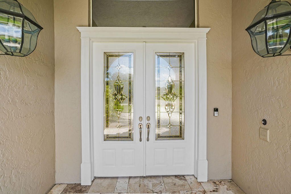 En Venta: $975,000 (3 camas, 3 baños, 3631 Pies cuadrados)