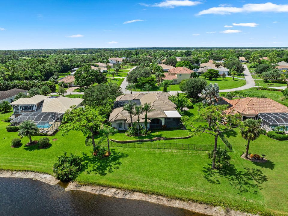 En Venta: $975,000 (3 camas, 3 baños, 3631 Pies cuadrados)