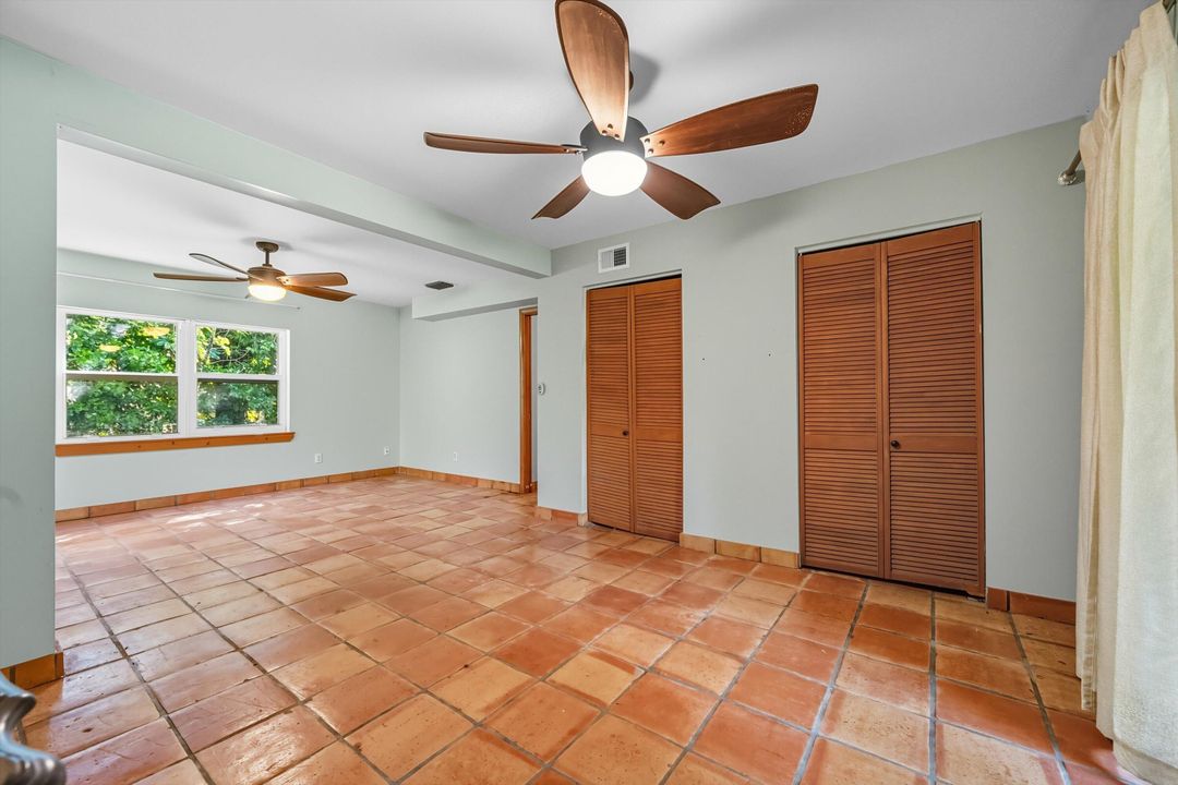 待售: $749,888 (4 贝兹, 2 浴室, 1808 平方英尺)