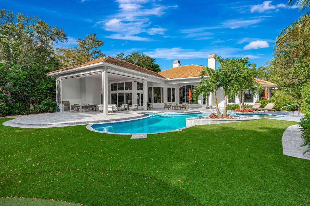 For Sale: $5,495,000 (4 beds, 5 baths, 5089 Square Feet)