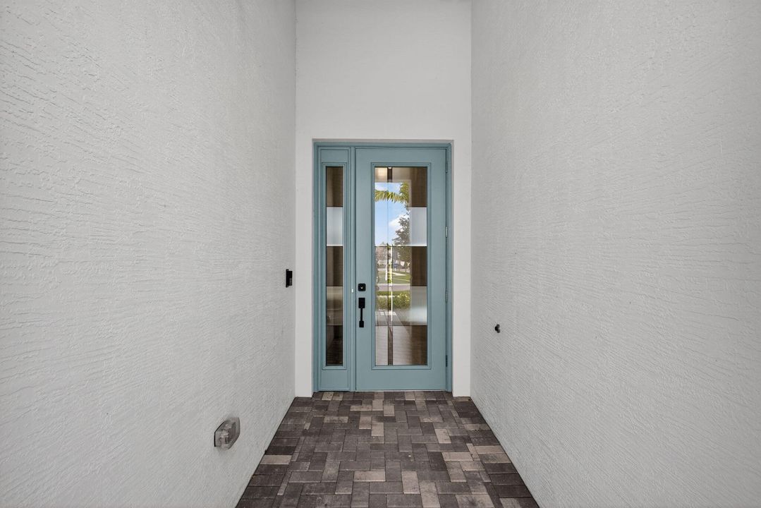 待售: $1,280,000 (3 贝兹, 3 浴室, 2642 平方英尺)