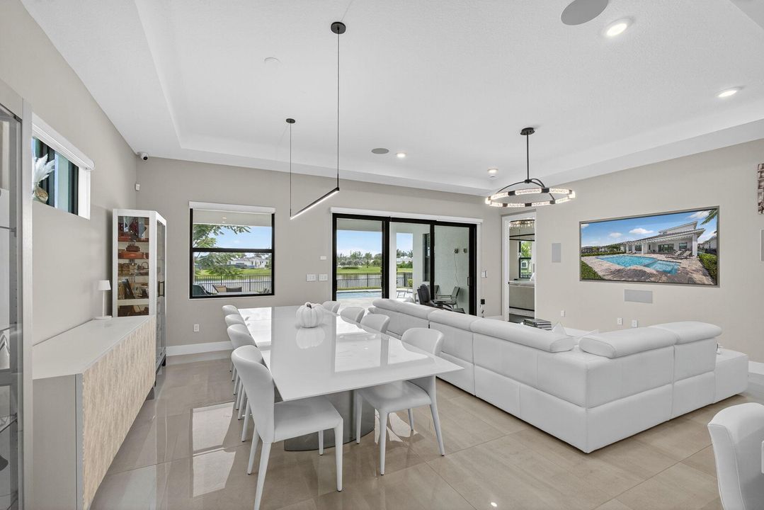 待售: $1,280,000 (3 贝兹, 3 浴室, 2642 平方英尺)