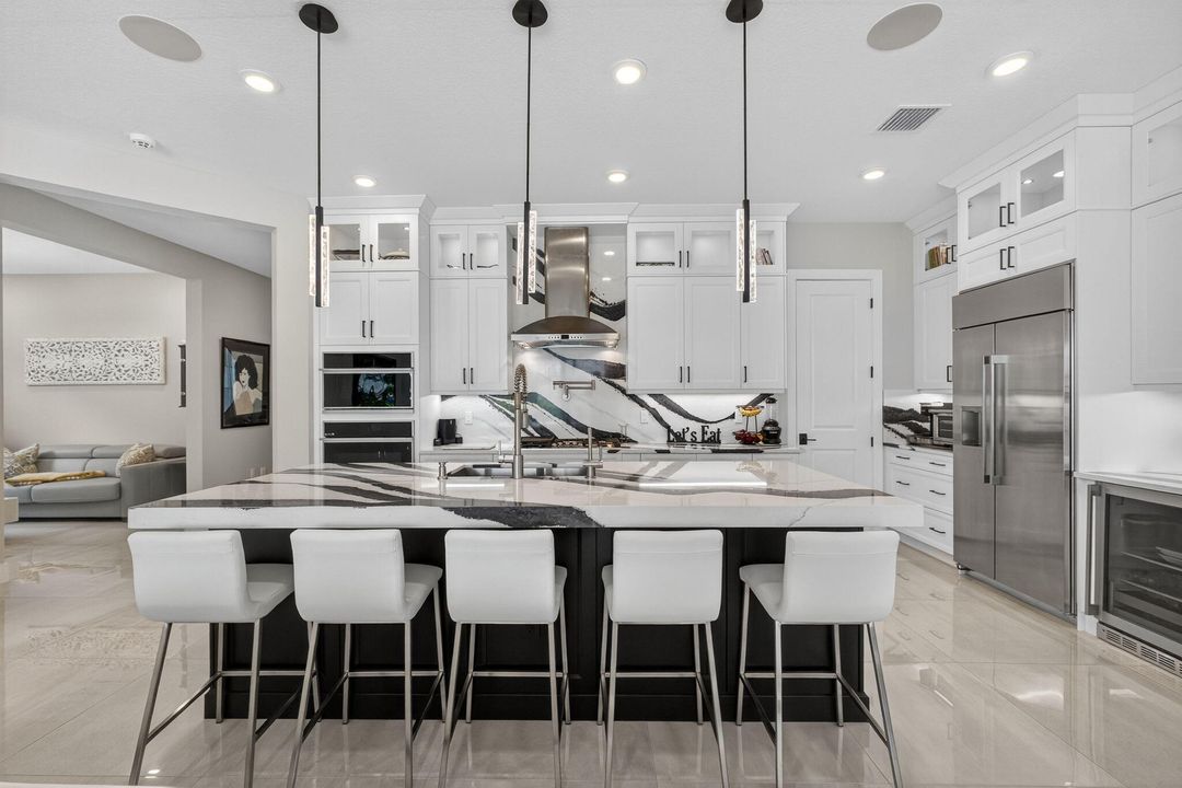 待售: $1,280,000 (3 贝兹, 3 浴室, 2642 平方英尺)