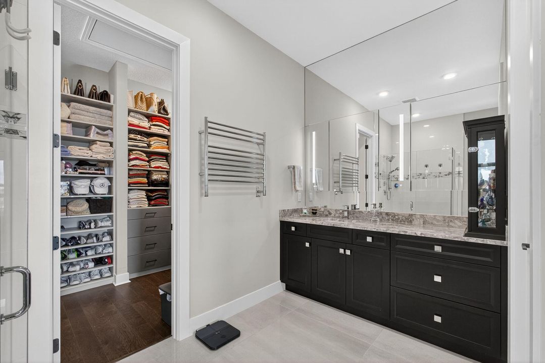 待售: $1,280,000 (3 贝兹, 3 浴室, 2642 平方英尺)