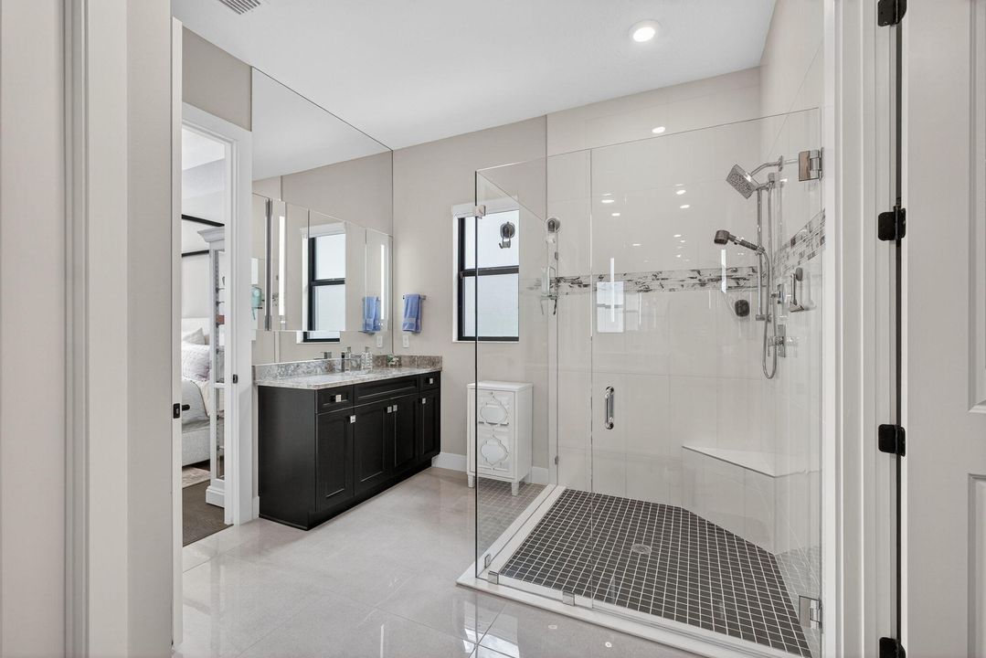 待售: $1,280,000 (3 贝兹, 3 浴室, 2642 平方英尺)