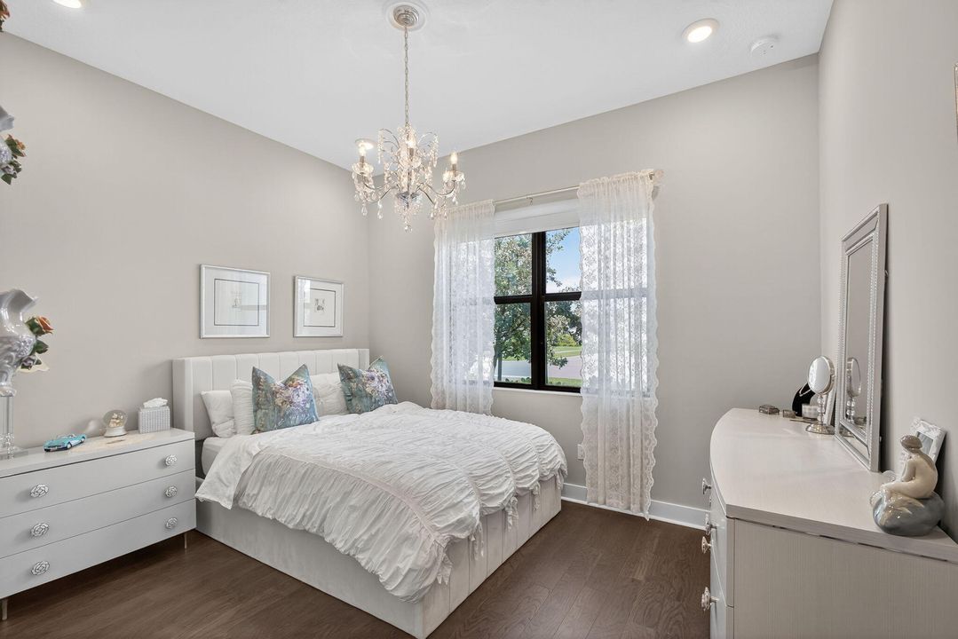 待售: $1,280,000 (3 贝兹, 3 浴室, 2642 平方英尺)