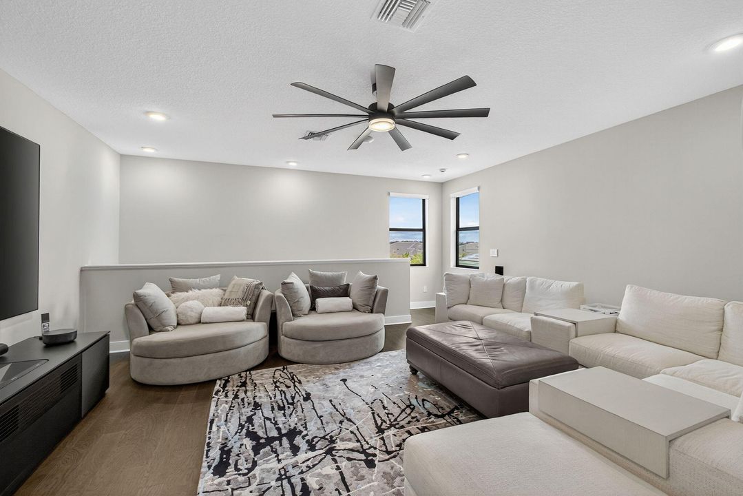 待售: $1,280,000 (3 贝兹, 3 浴室, 2642 平方英尺)