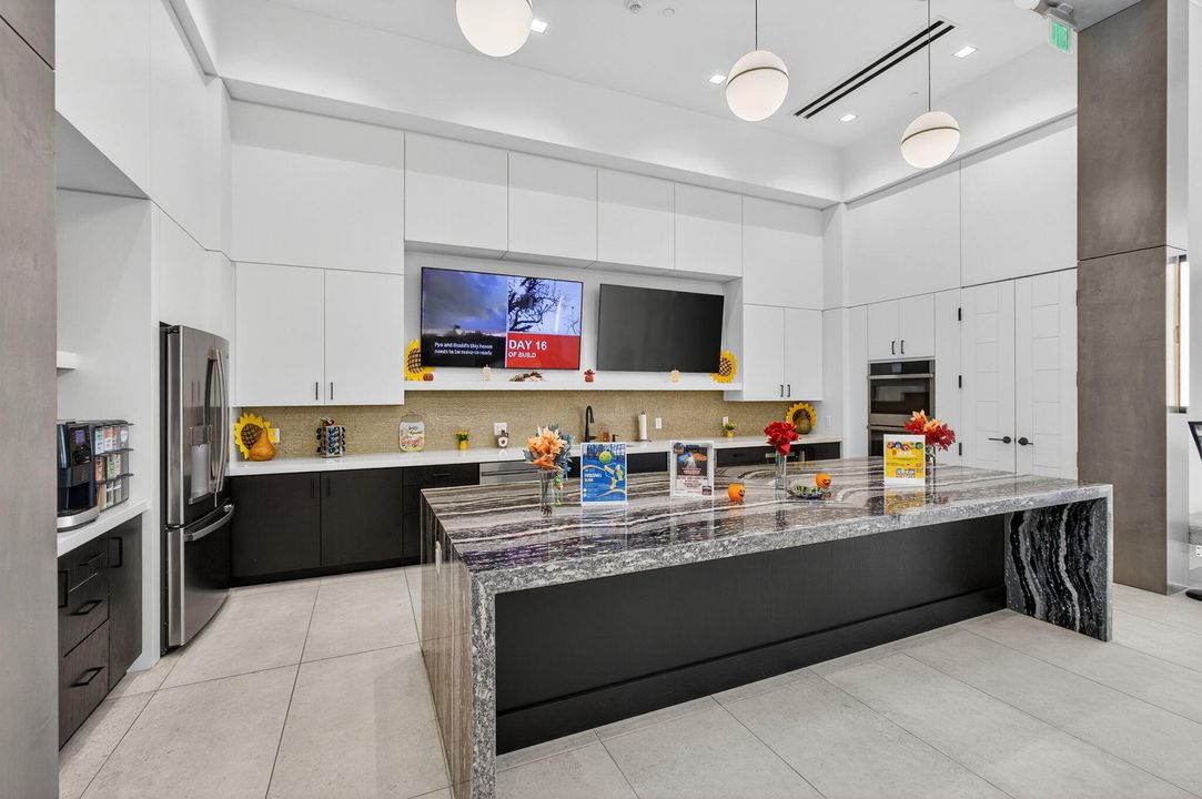 待售: $1,280,000 (3 贝兹, 3 浴室, 2642 平方英尺)