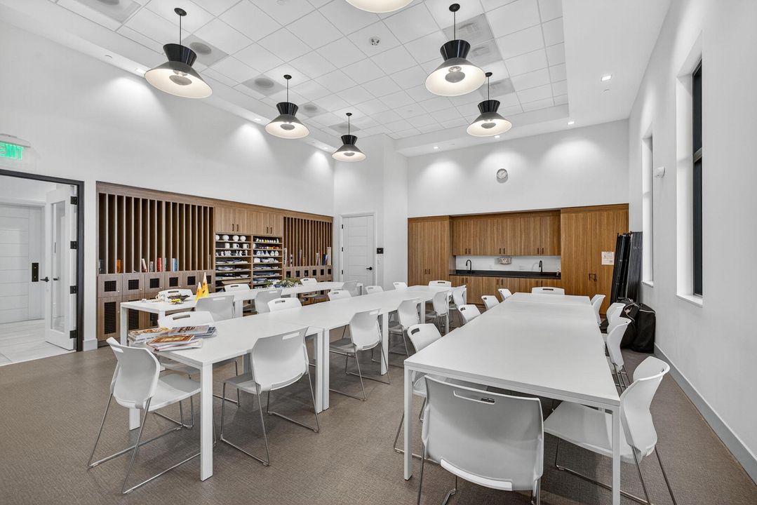 待售: $1,280,000 (3 贝兹, 3 浴室, 2642 平方英尺)