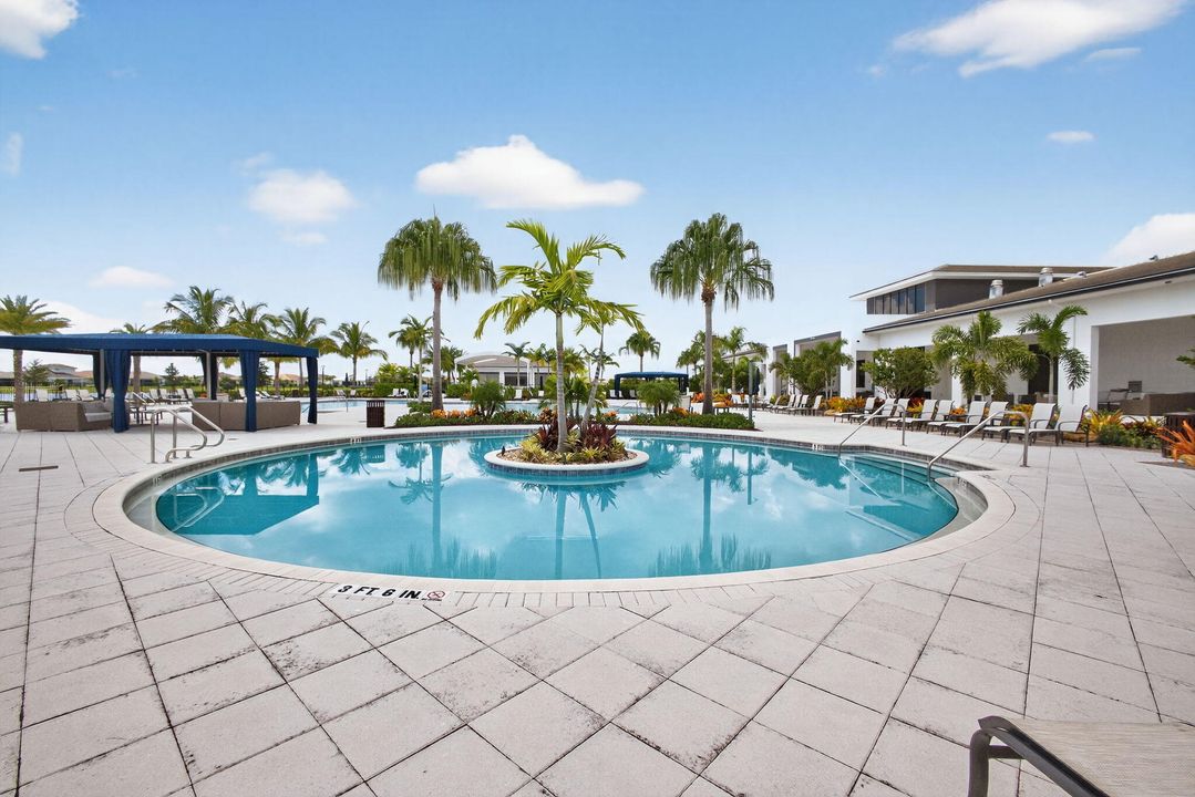 待售: $1,280,000 (3 贝兹, 3 浴室, 2642 平方英尺)