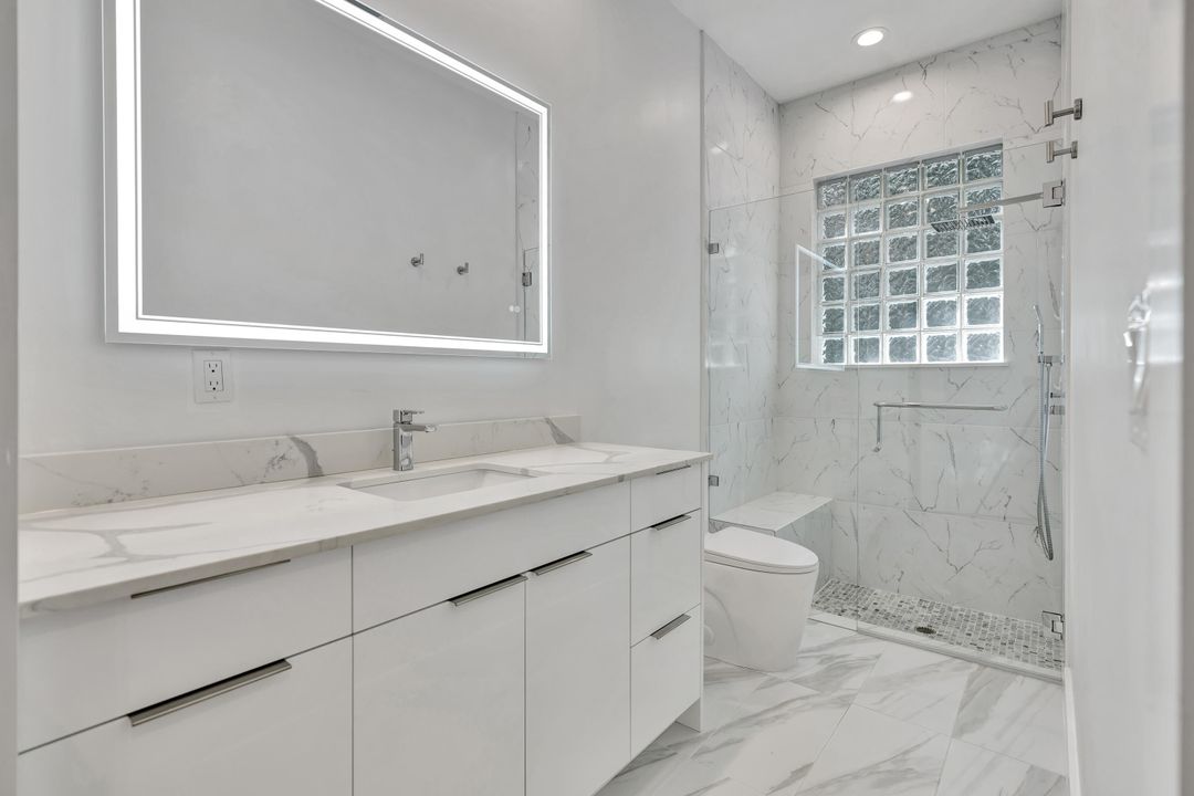 For Sale: $5,495,000 (4 beds, 5 baths, 5089 Square Feet)