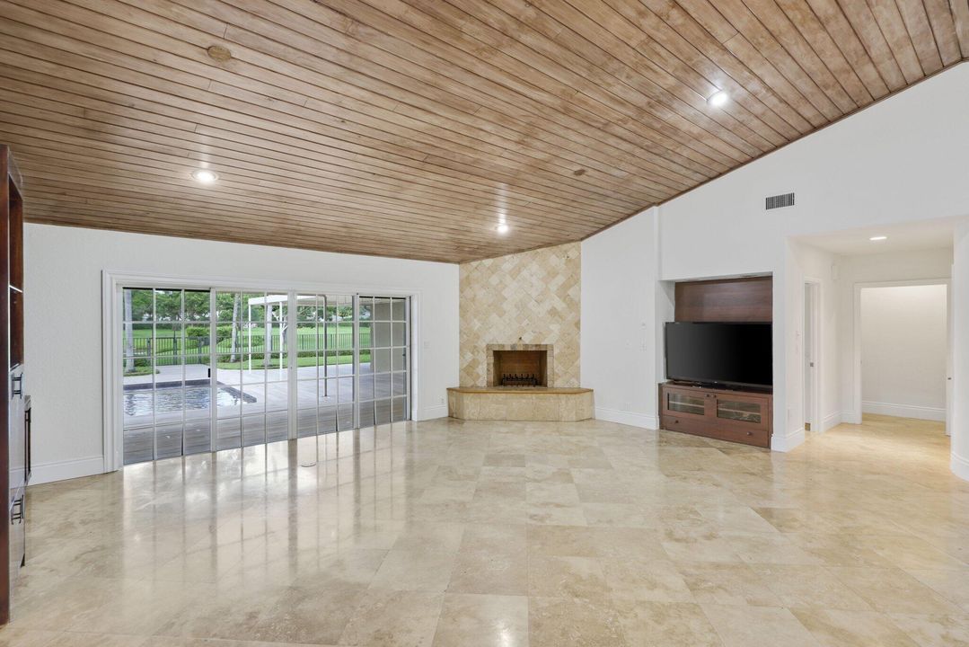 Active With Contract: $1,999,900 (4 beds, 3 baths, 3574 Square Feet)