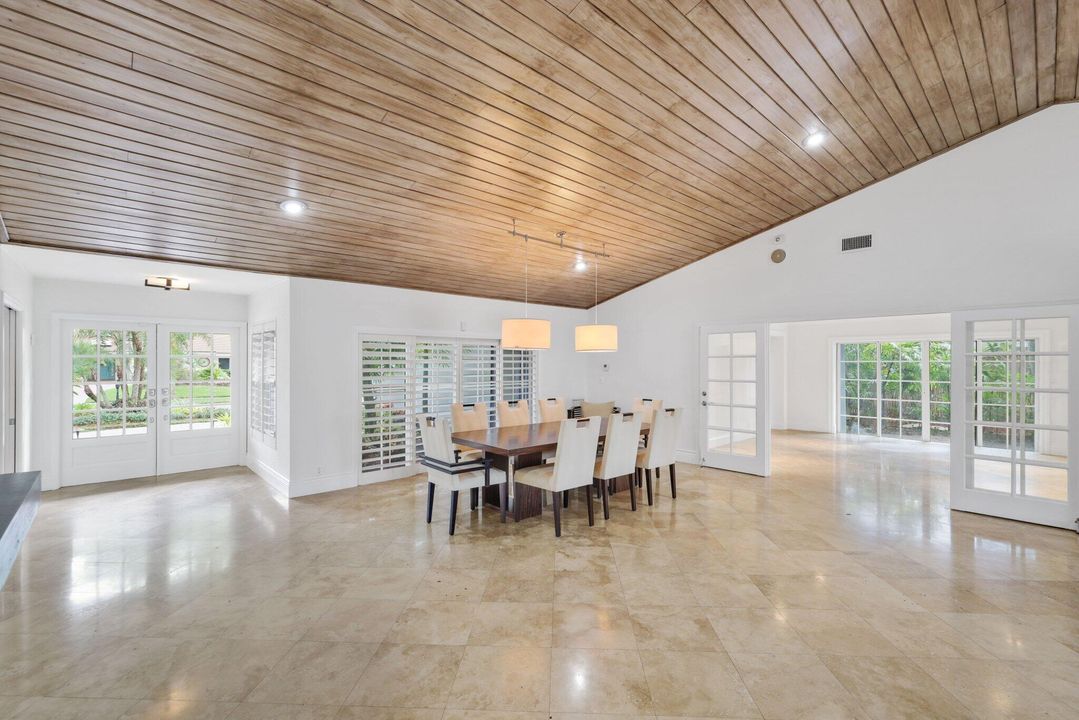 Active With Contract: $1,999,900 (4 beds, 3 baths, 3574 Square Feet)