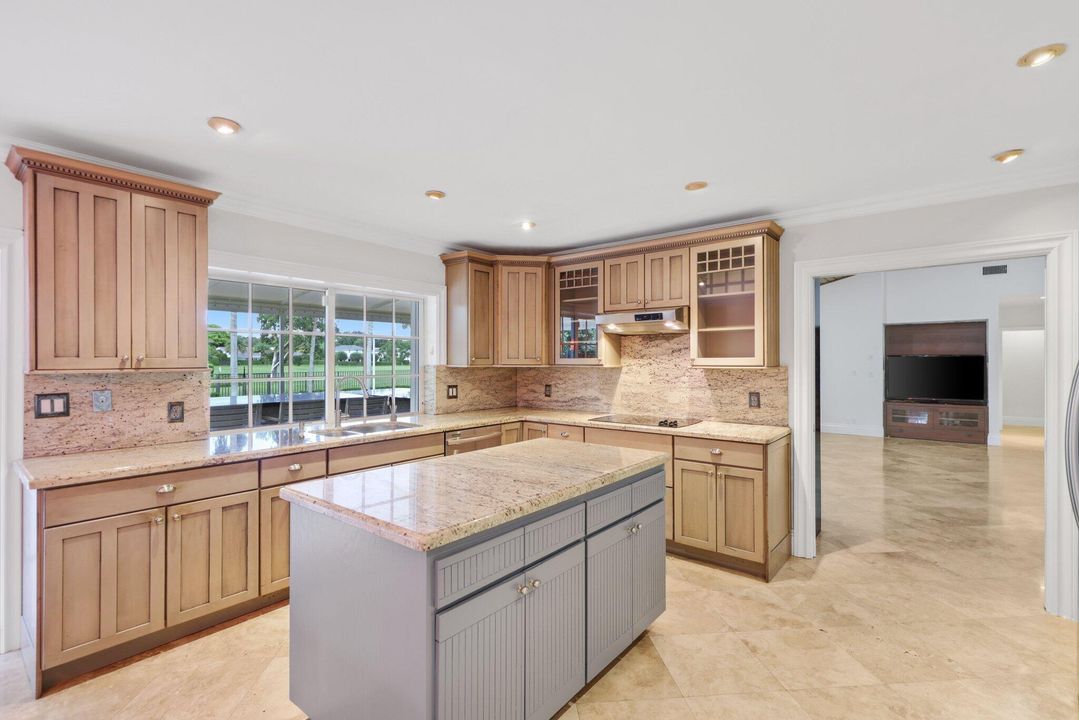 Active With Contract: $1,999,900 (4 beds, 3 baths, 3574 Square Feet)