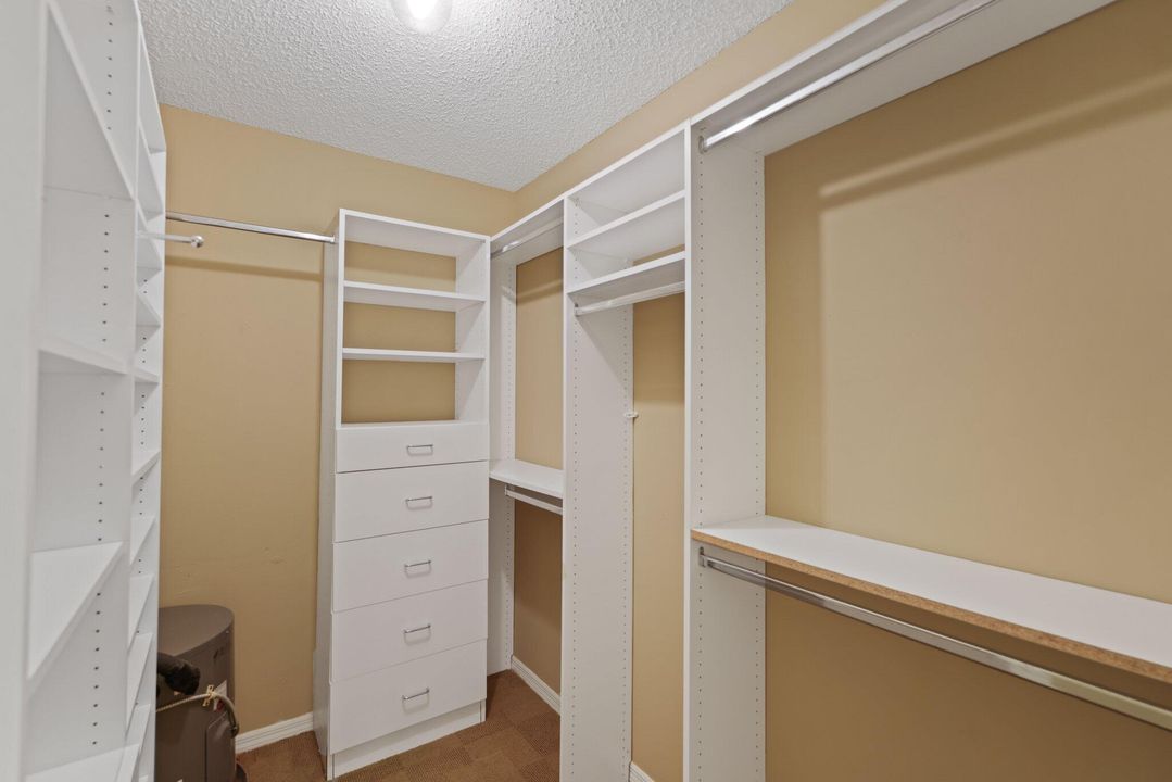 Active With Contract: $1,999,900 (4 beds, 3 baths, 3574 Square Feet)