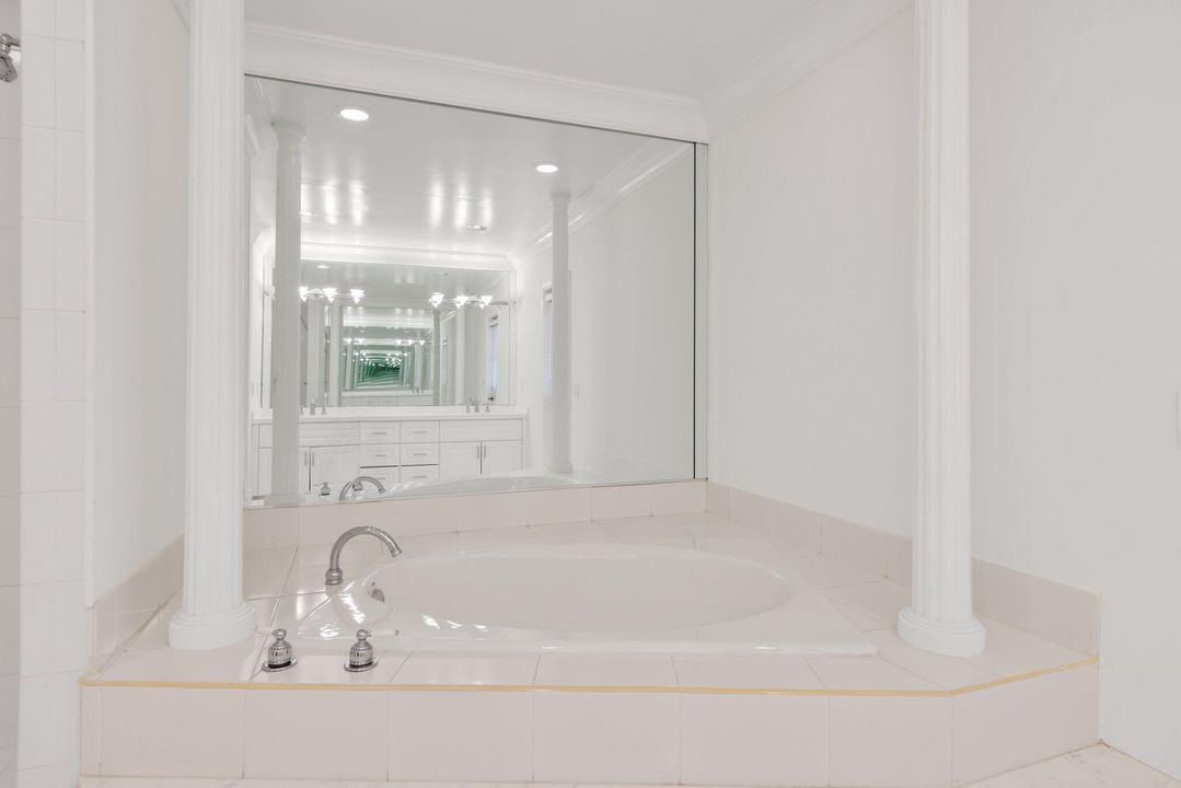 Active With Contract: $1,999,900 (4 beds, 3 baths, 3574 Square Feet)