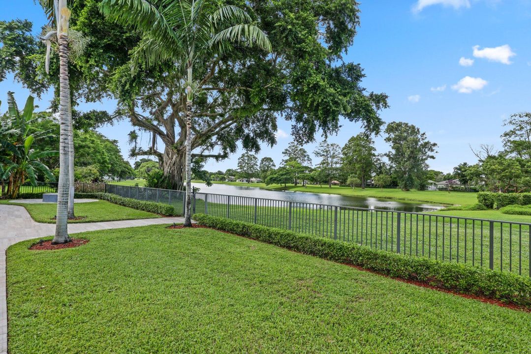 Active With Contract: $1,999,900 (4 beds, 3 baths, 3574 Square Feet)