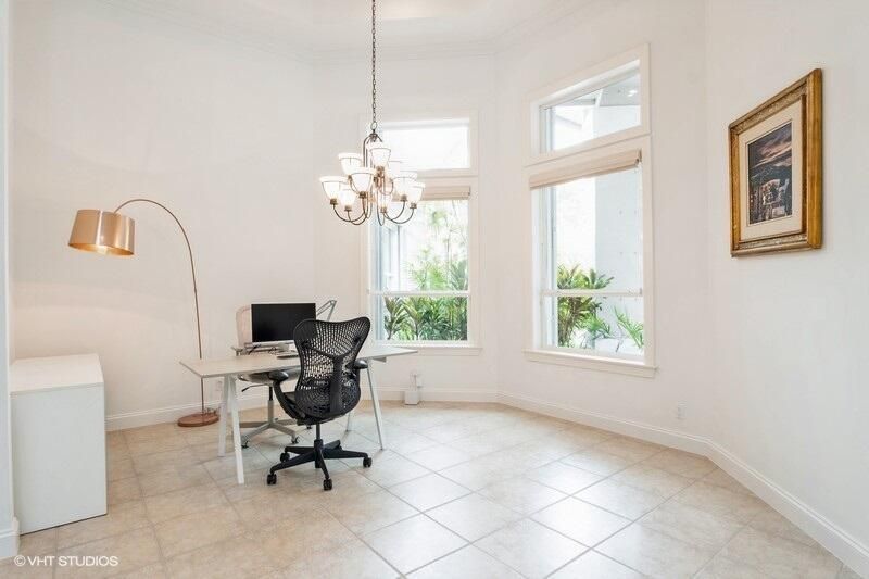 Active With Contract: $1,499,000 (3 beds, 2 baths, 3319 Square Feet)