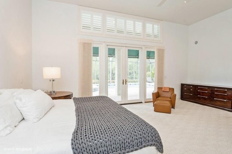 Active With Contract: $1,499,000 (3 beds, 2 baths, 3319 Square Feet)