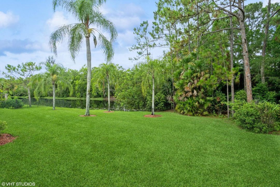 Active With Contract: $1,499,000 (3 beds, 2 baths, 3319 Square Feet)