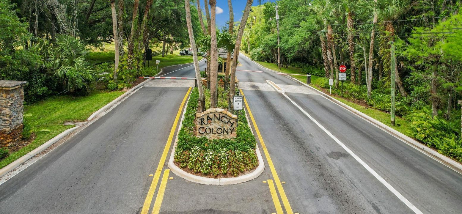 Active With Contract: $1,499,000 (3 beds, 2 baths, 3319 Square Feet)