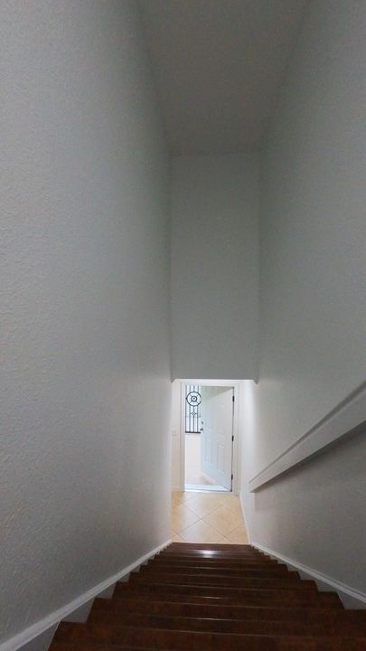 出租: $3,450 (2 贝兹, 2 浴室, 1200 平方英尺)