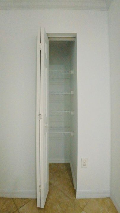 出租: $3,450 (2 贝兹, 2 浴室, 1200 平方英尺)